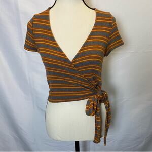 Urban Outfitters Project Social T Women’s Bailey Top Medium Wrap Cross Over Crop
